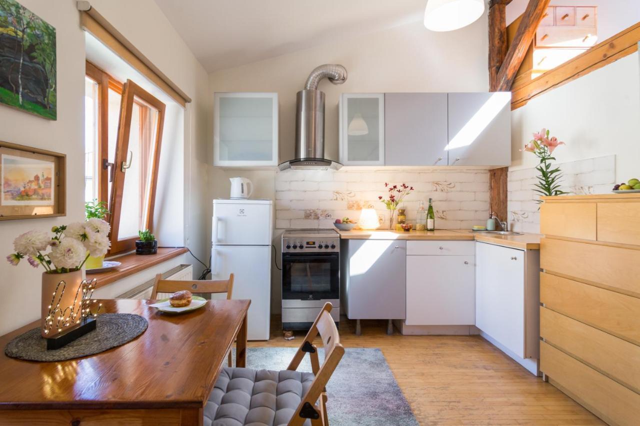 Lovers Nest Apartment Krakow Luaran gambar