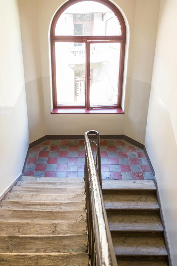 Lovers Nest Apartment Krakow Luaran gambar