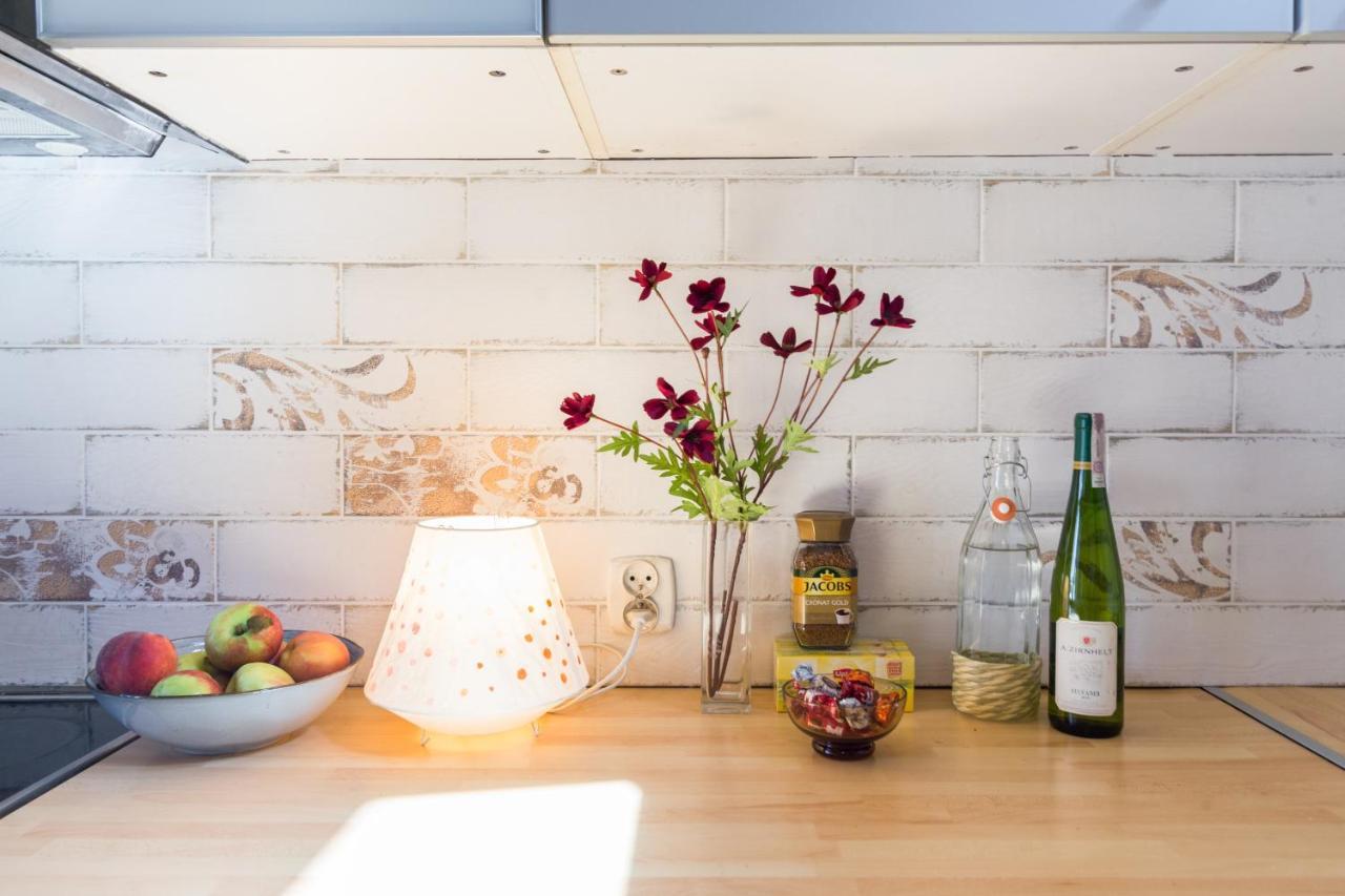 Lovers Nest Apartment Krakow Luaran gambar