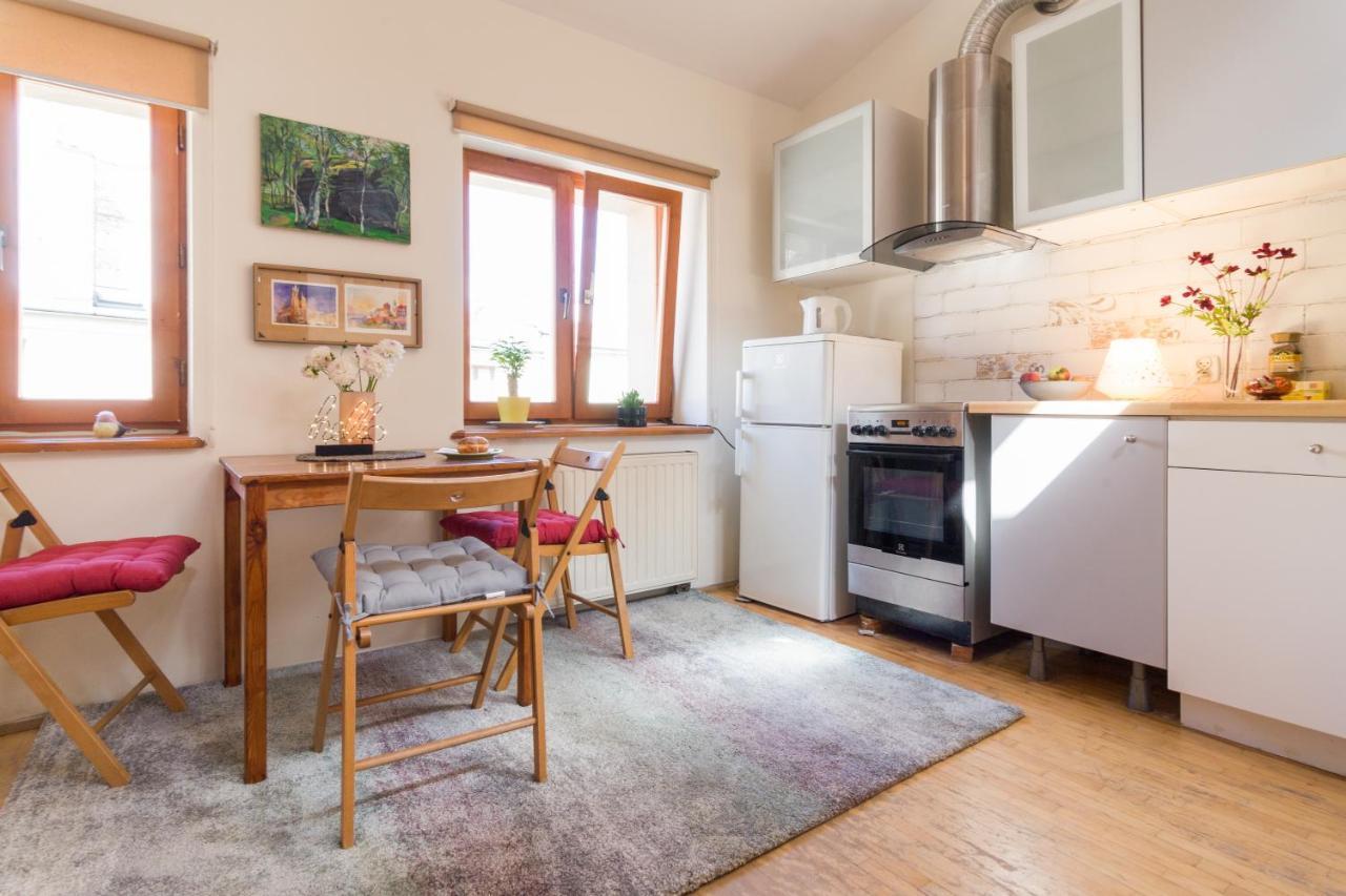 Lovers Nest Apartment Krakow Luaran gambar