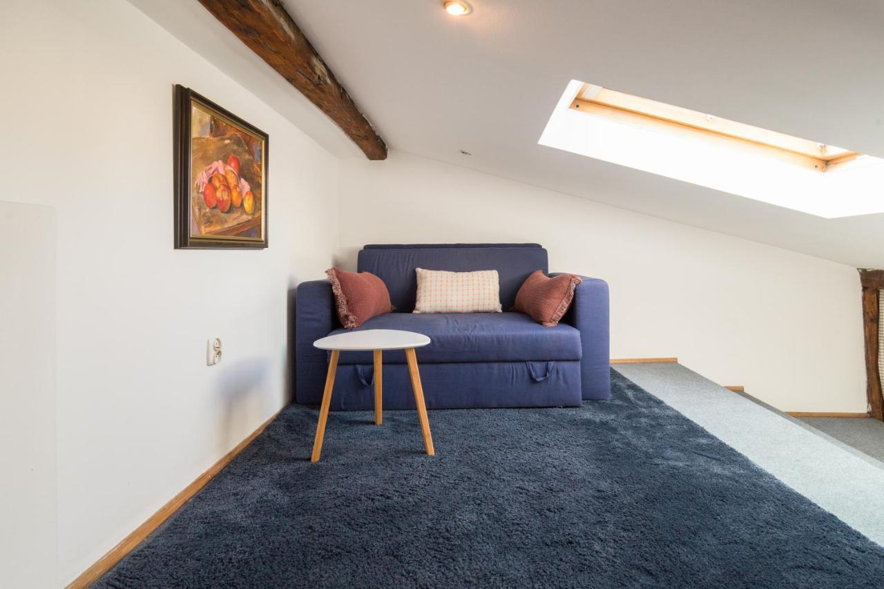 Lovers Nest Apartment Krakow Luaran gambar